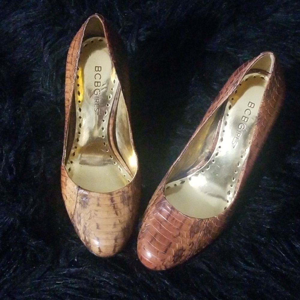 BCBG Brown Snakeskin Heels Women's Size 5B/35
